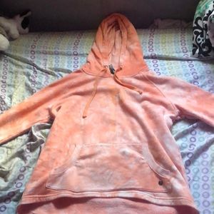 It’s a womens small, from red dragon apparel